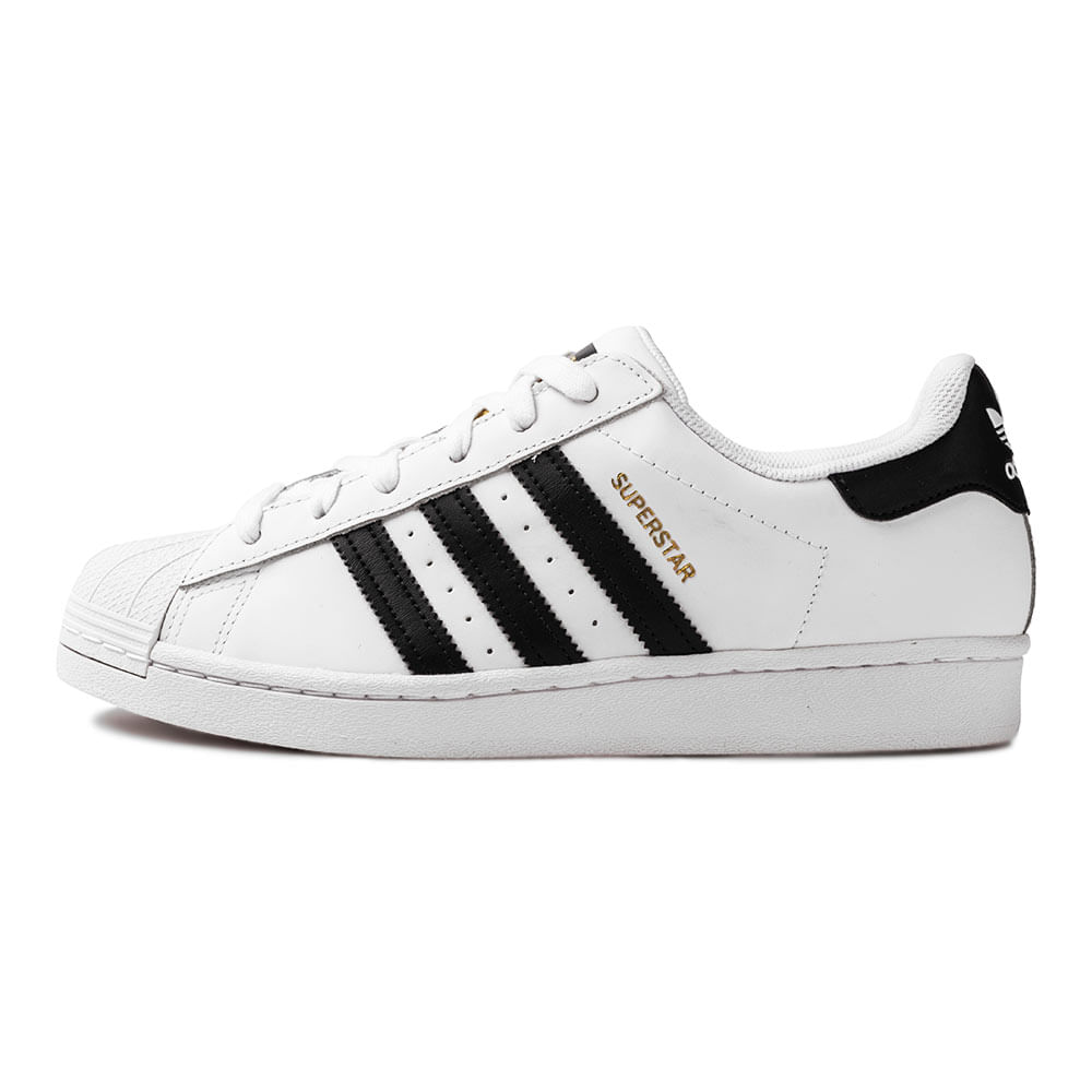 tenis adidas superstar é confortavel