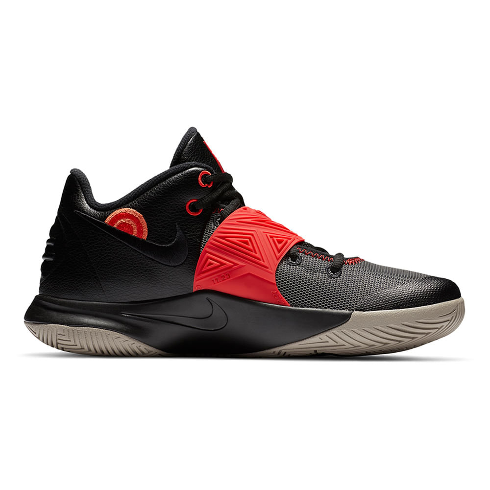 Kyrie flytrap hot sale preto