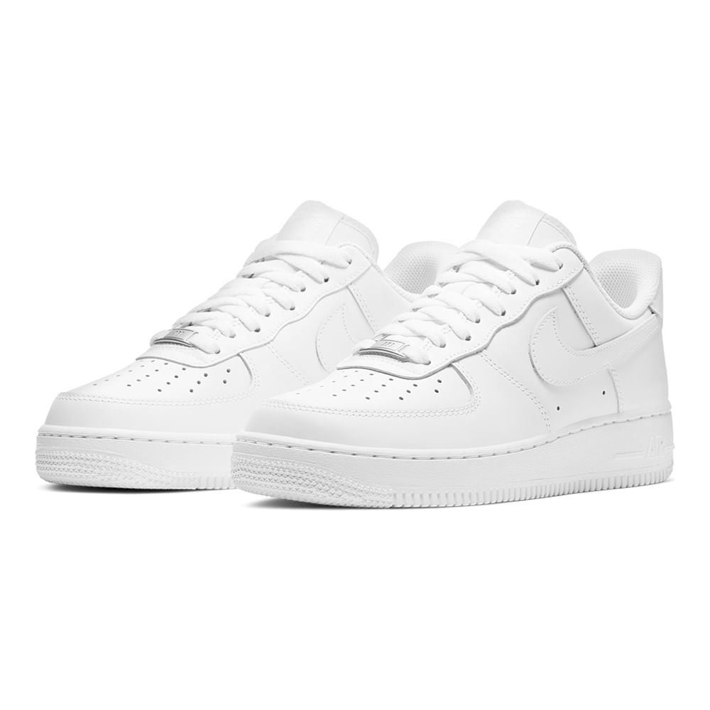 Tenis Nike branco feminino - compre online, ótimos preços