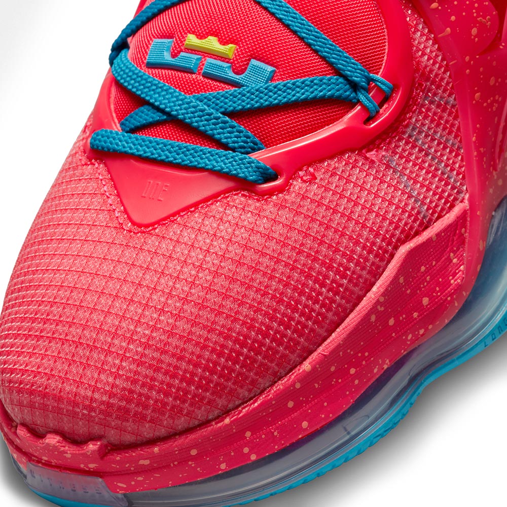 lebron xix siren red