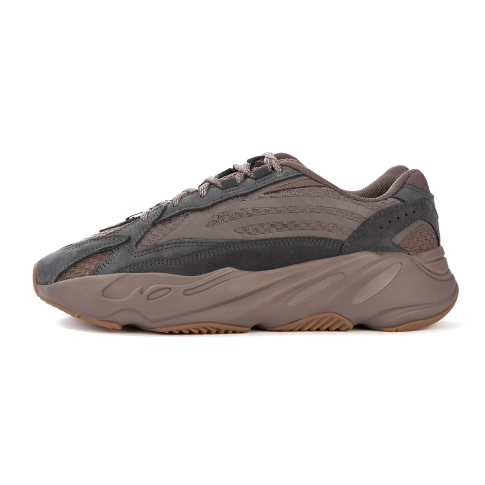 Adidas yeezy 700 femme on sale brun