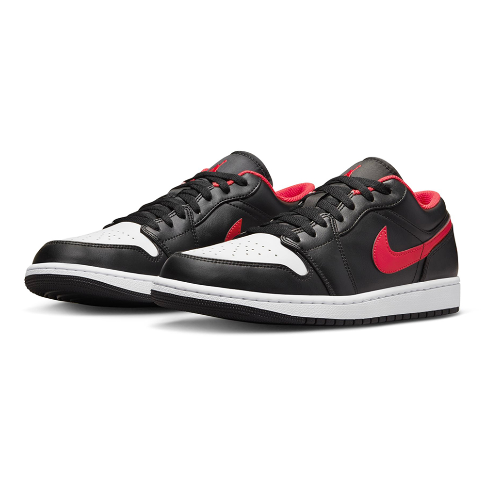 Jordan 1 branco e hot sale preto