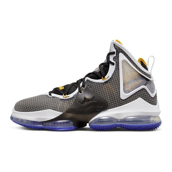 Tênis Nike Lebron XIX - 43
