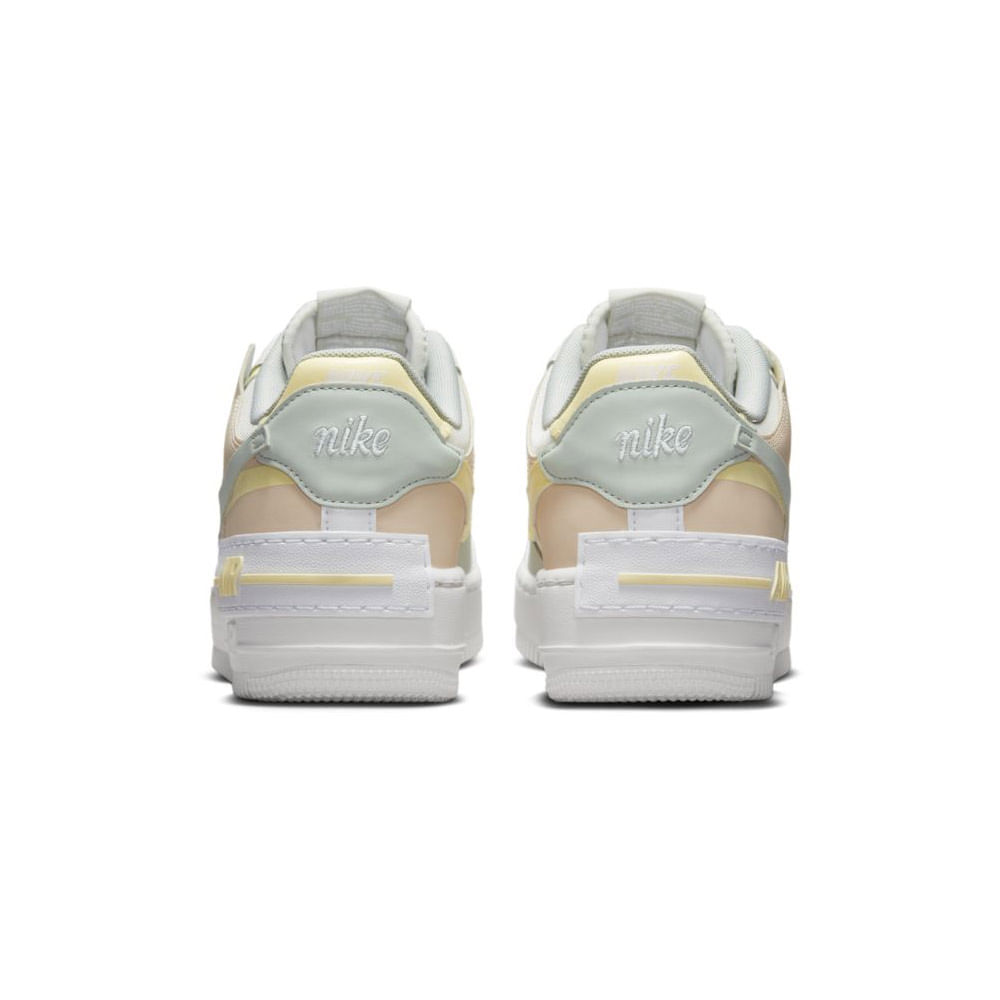 Nike air force hot sale 1 pastel yellow