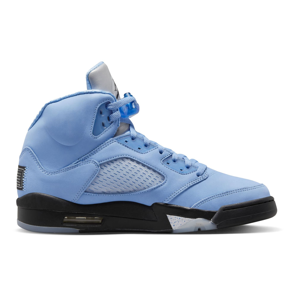 Air jordan sales carolina blue shoes