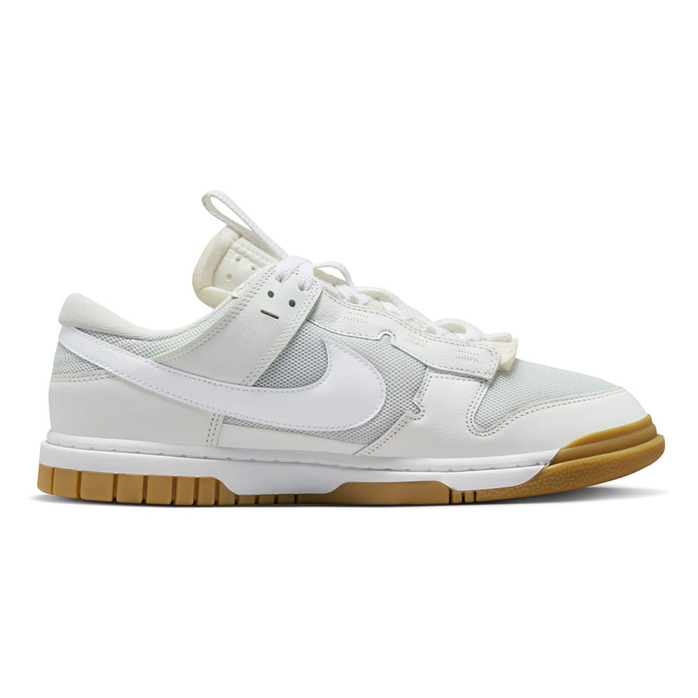 Elegantes Dunk Low Remastered Bilder