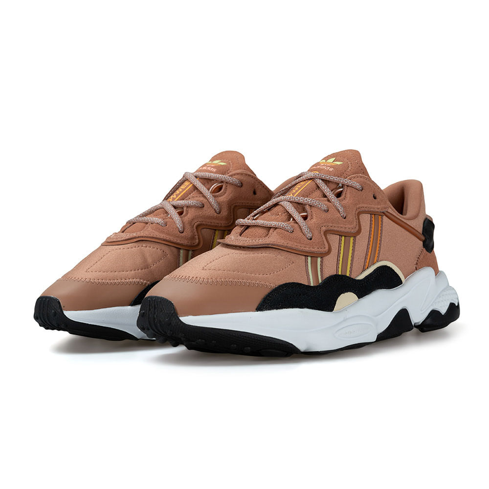 Adidas ozweego marron new arrivals