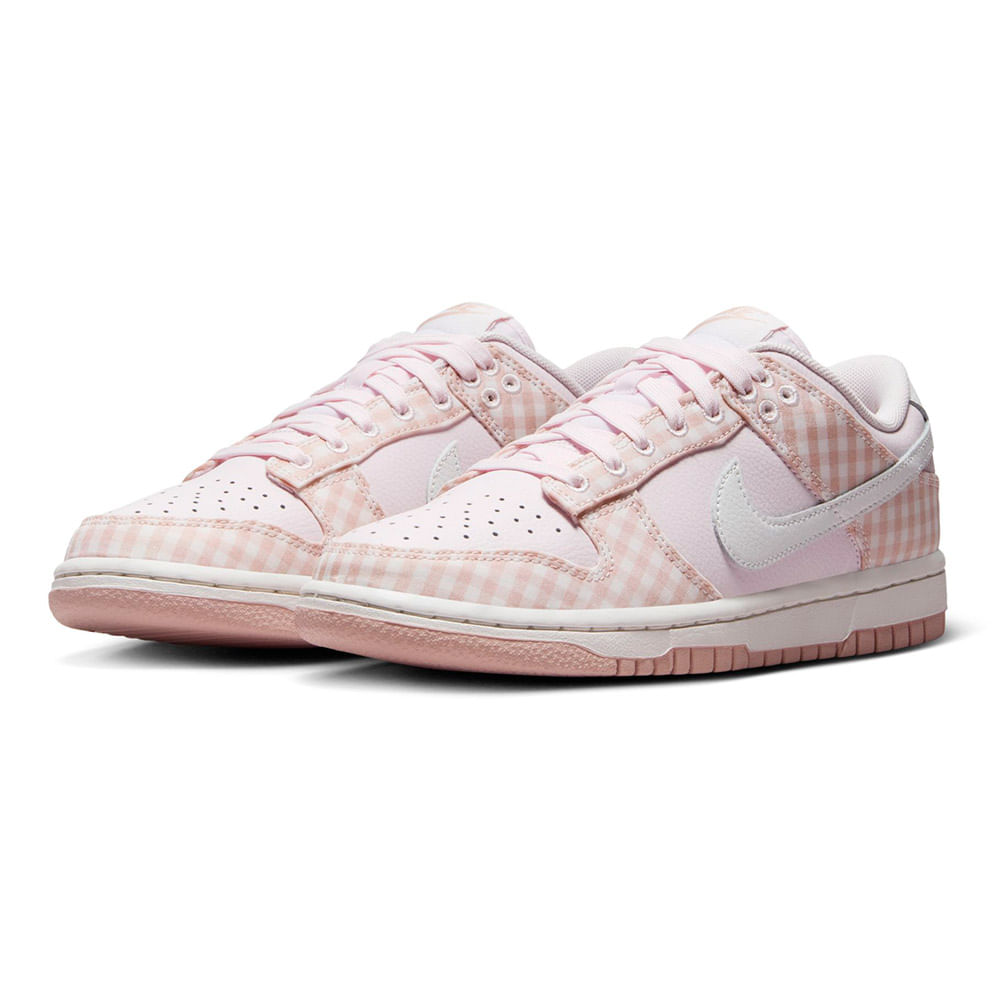 Nike sb cheap low pink