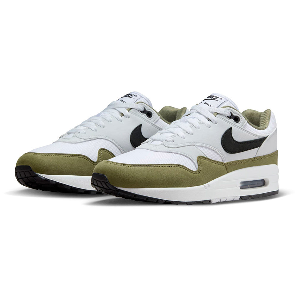 Nike white store air max 1